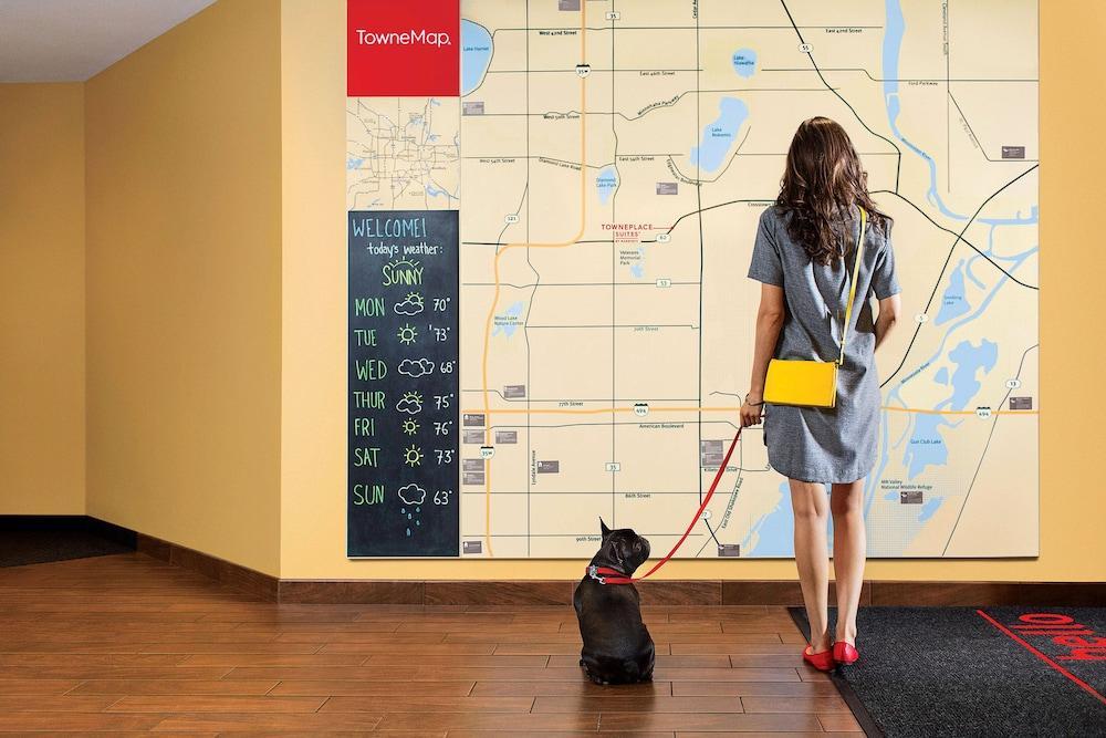 Towneplace Suites By Marriott Detroit Белвил Екстериор снимка