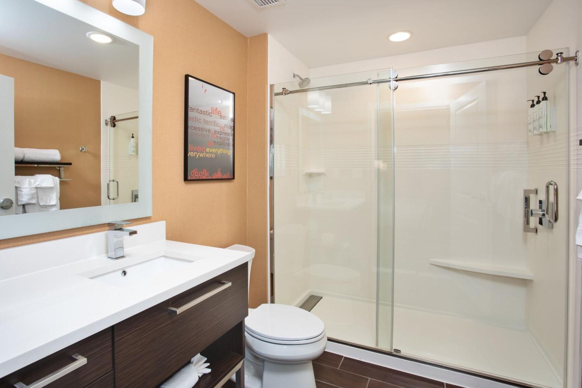 Towneplace Suites By Marriott Detroit Белвил Екстериор снимка